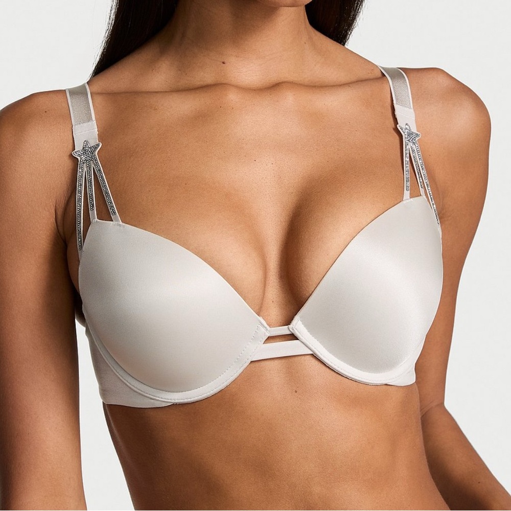 NWT Victorias Secret Very Sexy Shinestruck Shine Strap Push Up Bra 32 B lt gray